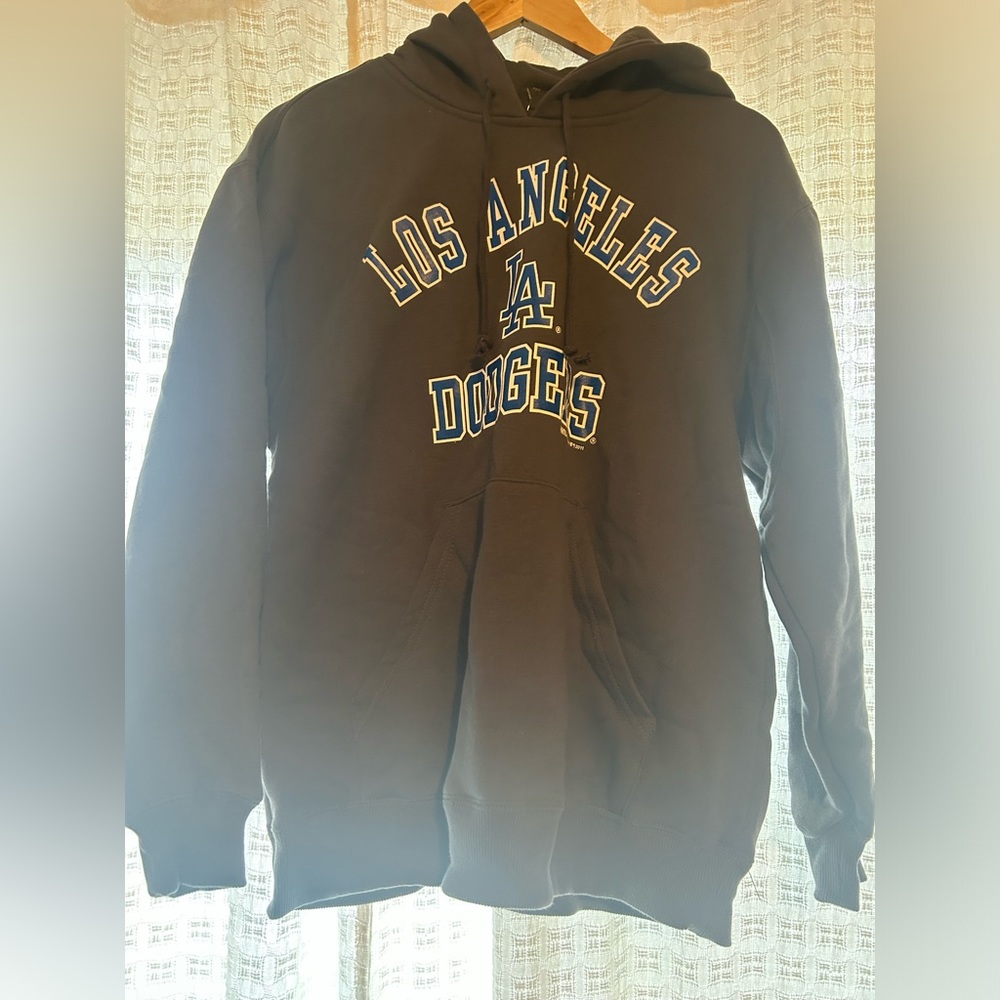 Men’s Dodgers Stitches Hoodie Size M New with tags